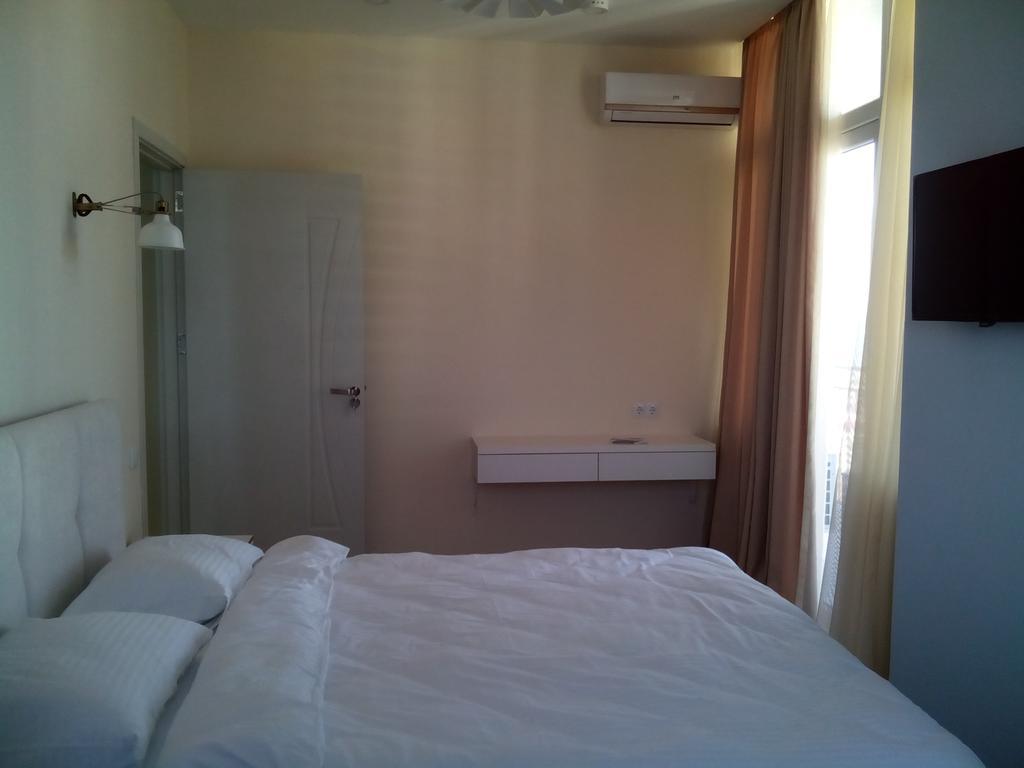 Arleville Batumi Luaran gambar